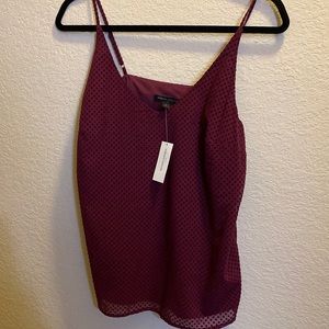 Banana republic new with tags size small burgundy tank